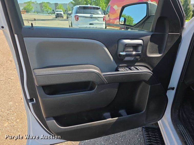 image for item EF3659 2016 Chevrolet Silverado 1500 Double Cab pickup truck