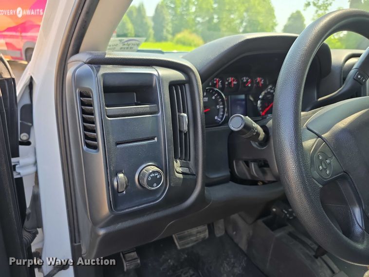 image for item EF3659 2016 Chevrolet Silverado 1500 Double Cab pickup truck