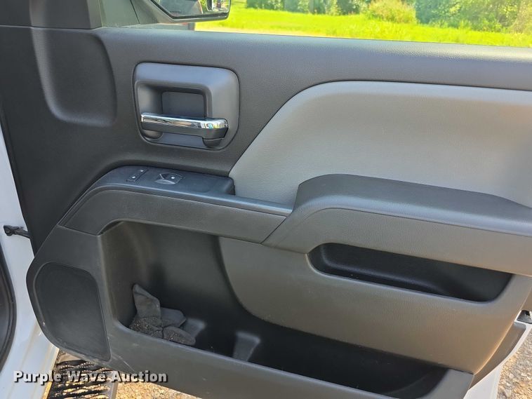 image for item EF3659 2016 Chevrolet Silverado 1500 Double Cab pickup truck