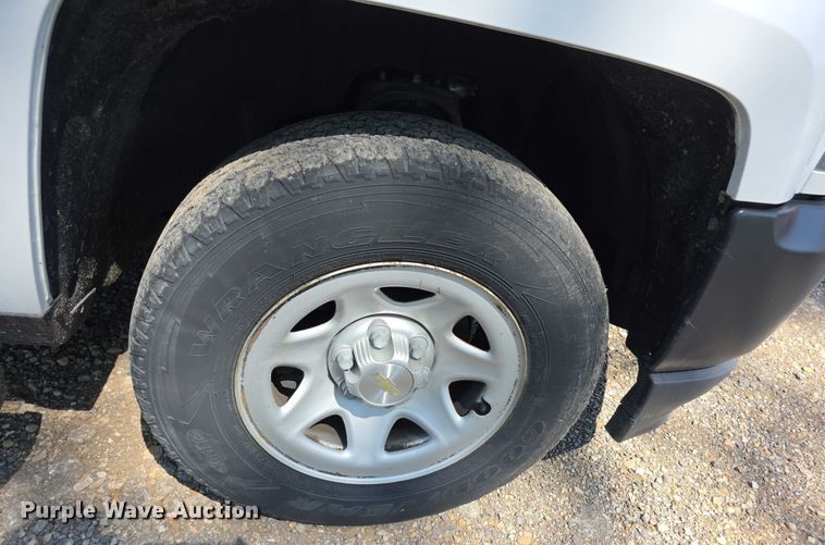 image for item EF3659 2016 Chevrolet Silverado 1500 Double Cab pickup truck