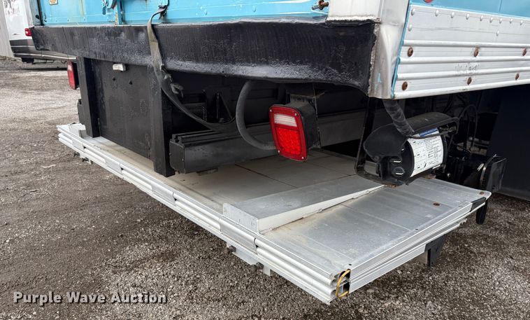 image for item EG0872 2018 Freightliner  Business Class M2 box truck