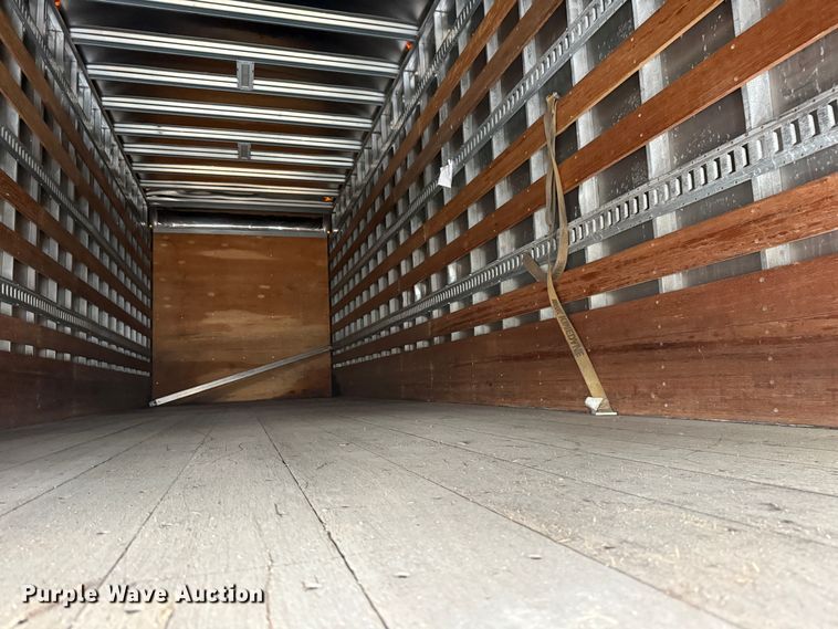 image for item EG0872 2018 Freightliner  Business Class M2 box truck