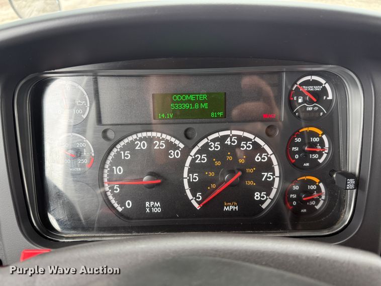 image for item EG0872 2018 Freightliner  Business Class M2 box truck