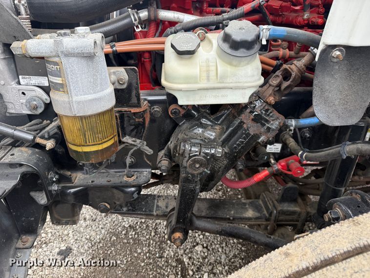 image for item EG0872 2018 Freightliner  Business Class M2 box truck