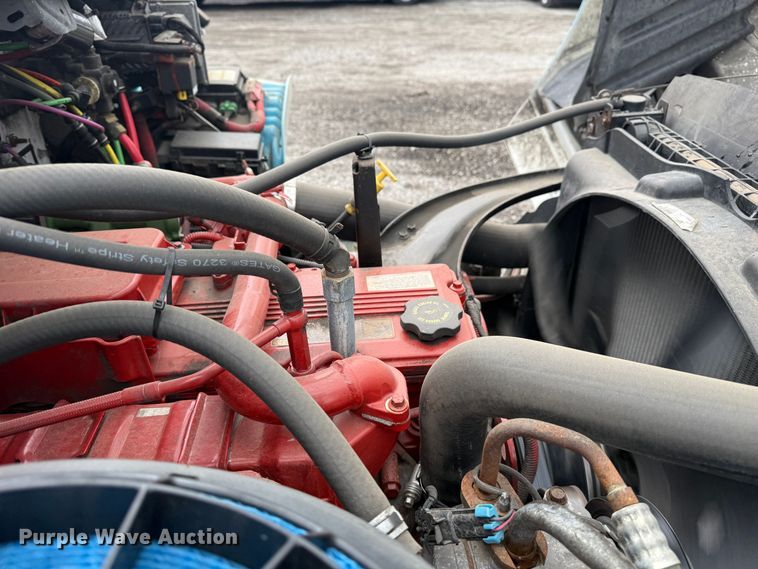 image for item EG0872 2018 Freightliner  Business Class M2 box truck