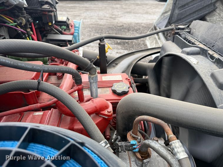 image for item EG0872 2018 Freightliner  Business Class M2 box truck