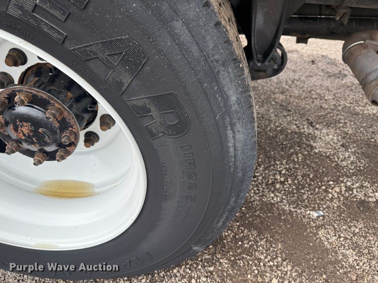 image for item EG0872 2018 Freightliner  Business Class M2 box truck