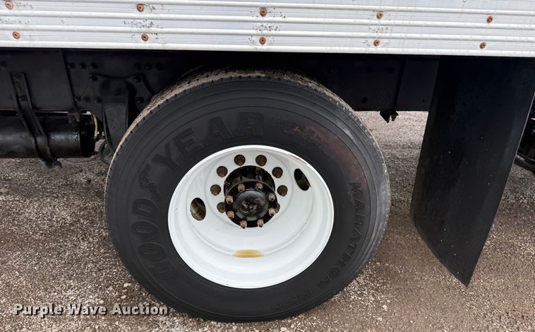 image for item EG0872 2018 Freightliner  Business Class M2 box truck