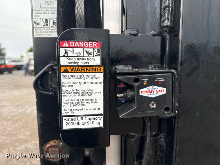 image for item EG5793 2021 Chevrolet Silverado 5500HD Crew Cab box truck