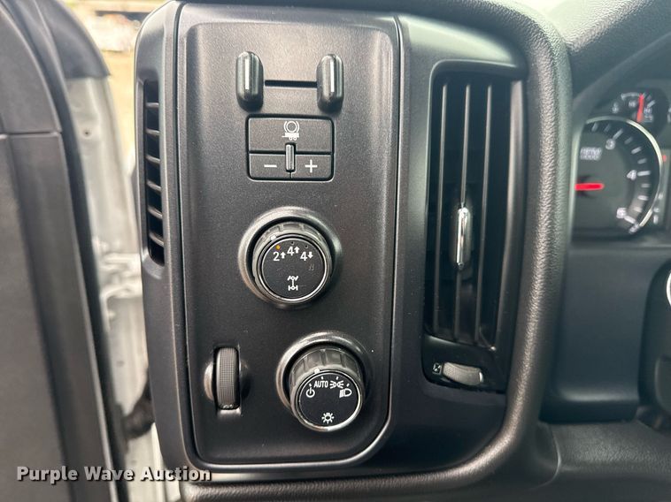 image for item EG5793 2021 Chevrolet Silverado 5500HD Crew Cab box truck