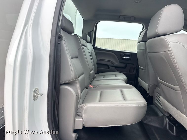 image for item EG5793 2021 Chevrolet Silverado 5500HD Crew Cab box truck