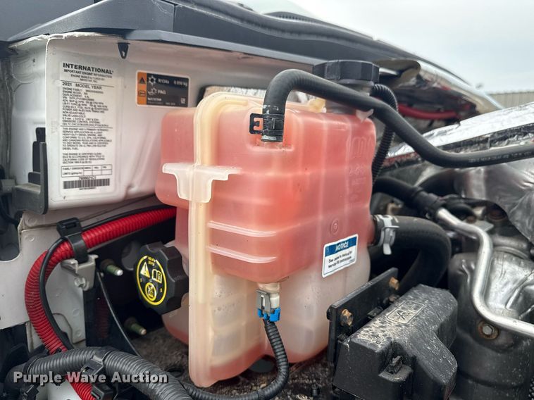 image for item EG5793 2021 Chevrolet Silverado 5500HD Crew Cab box truck