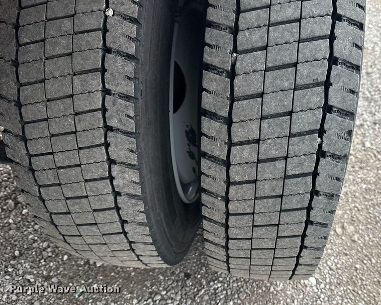 image for item EG5793 2021 Chevrolet Silverado 5500HD Crew Cab box truck