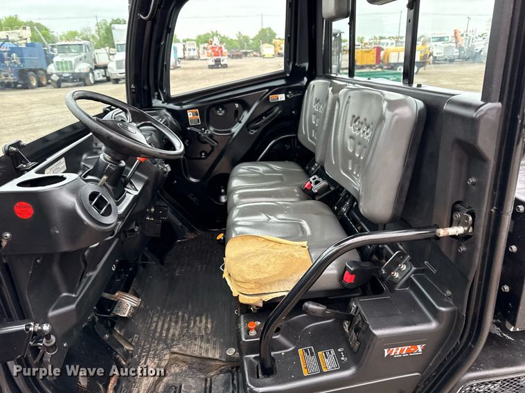 image for item EG5800 2020 Kubota RTV-X1100C utility vehicle