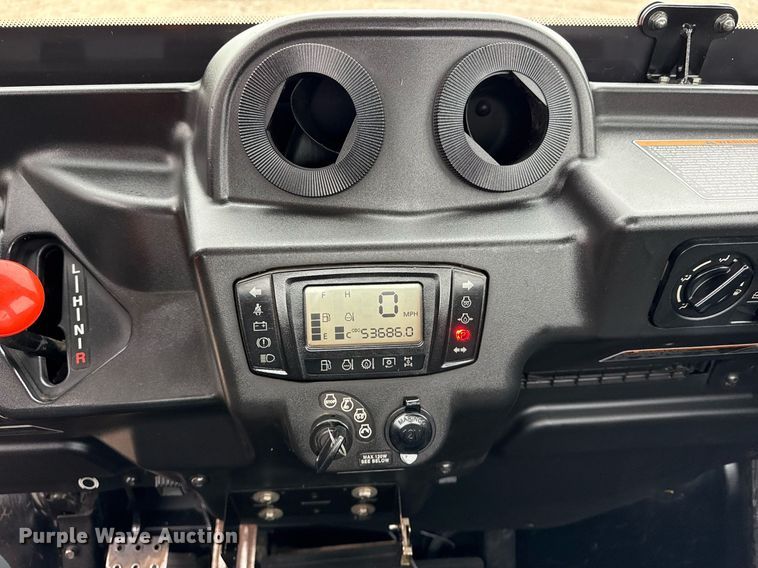 image for item EG5800 2020 Kubota RTV-X1100C utility vehicle