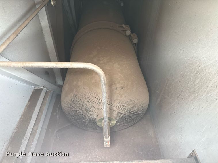 image for item EG5891 2009 Blue Bird Coachworks coach bus