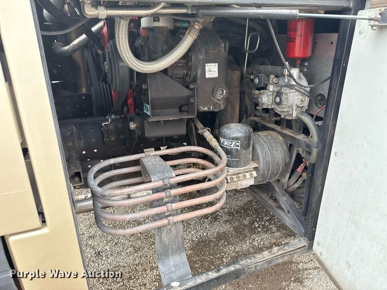 image for item EG5891 2009 Blue Bird Coachworks coach bus