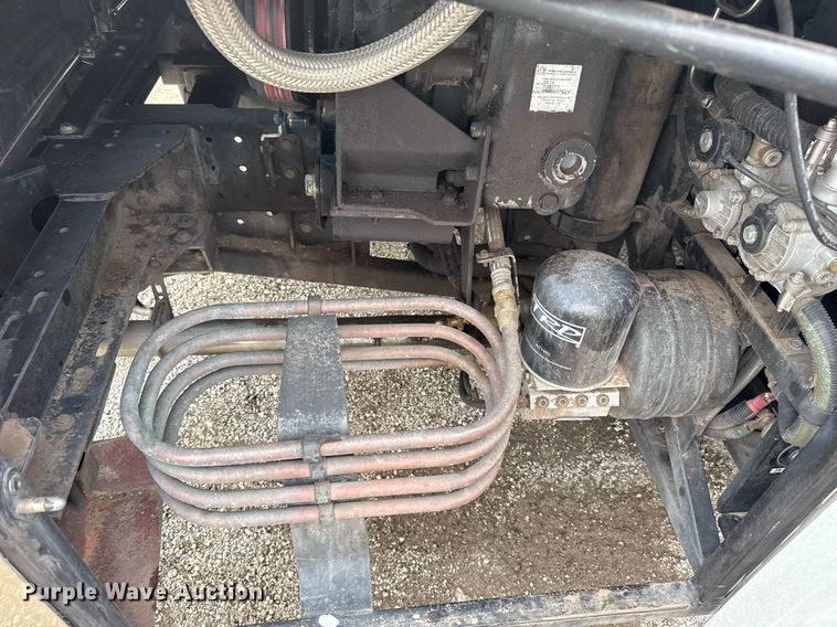 image for item EG5891 2009 Blue Bird Coachworks coach bus