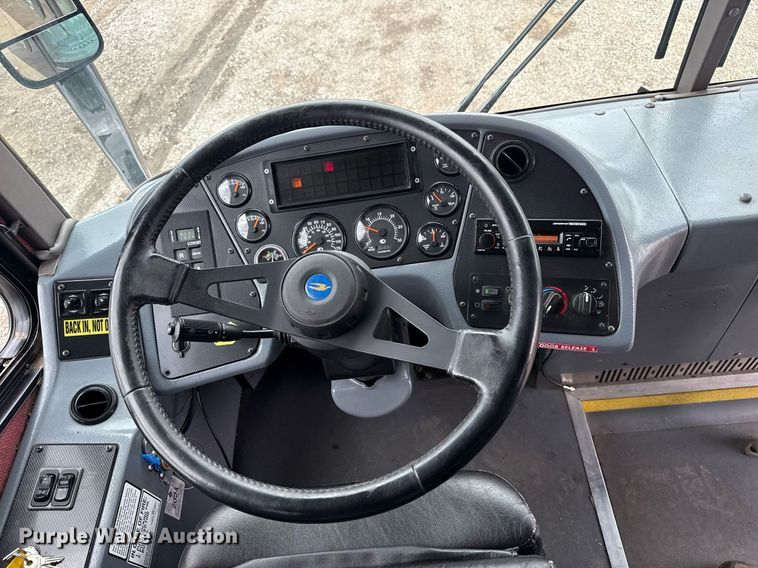 image for item EG5891 2009 Blue Bird Coachworks coach bus