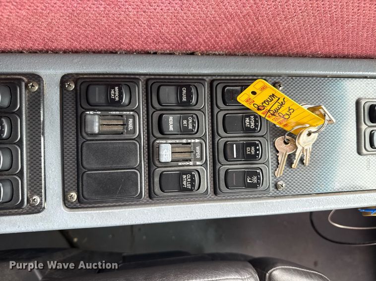 image for item EG5891 2009 Blue Bird Coachworks coach bus