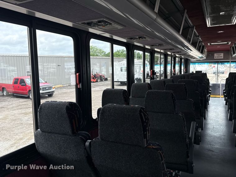 image for item EG5891 2009 Blue Bird Coachworks coach bus