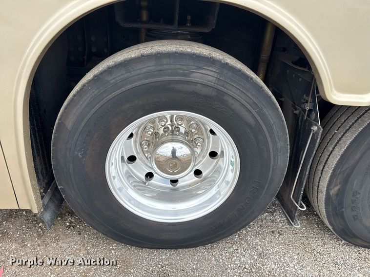 image for item EG5891 2009 Blue Bird Coachworks coach bus