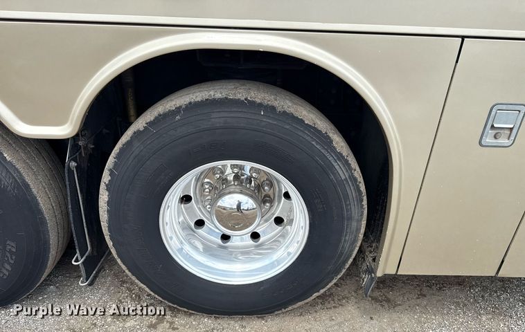 image for item EG5891 2009 Blue Bird Coachworks coach bus