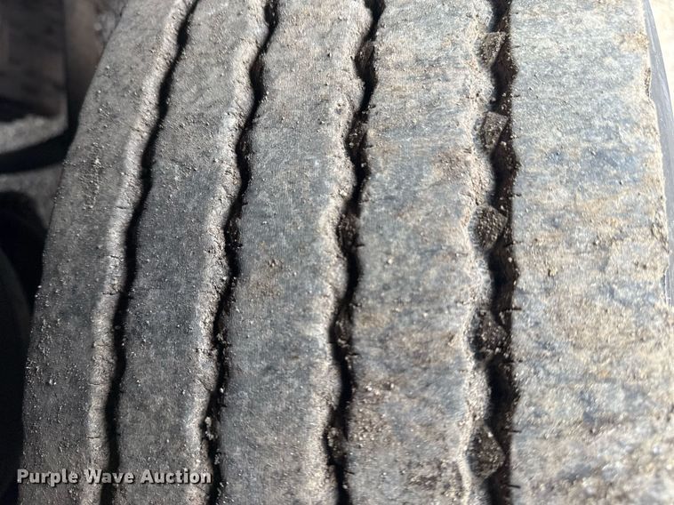 image for item EG5891 2009 Blue Bird Coachworks coach bus