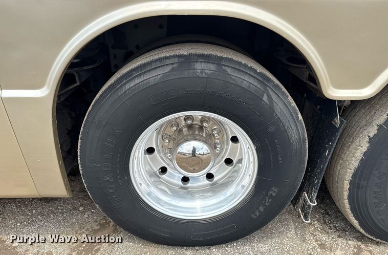 image for item EG5891 2009 Blue Bird Coachworks coach bus