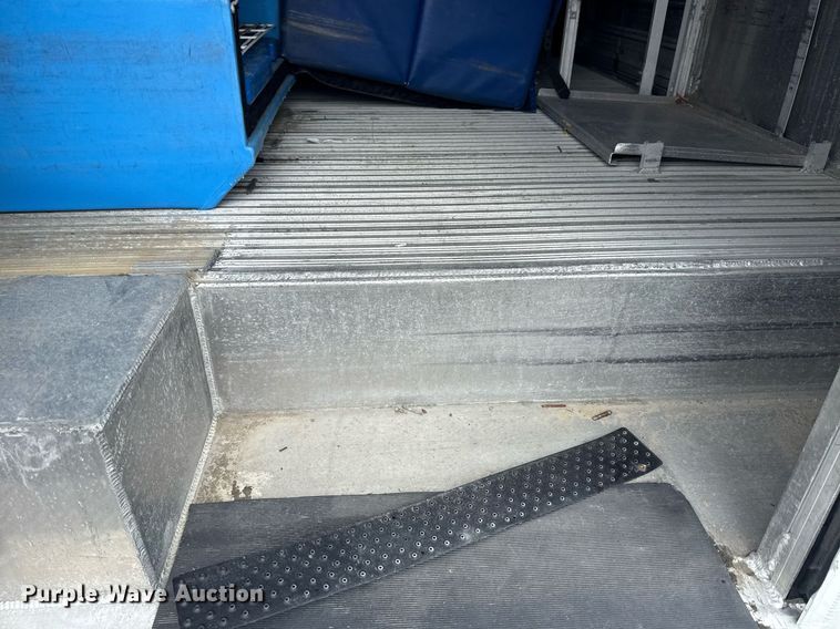 image for item EG5912 2014 International Terrastar box truck