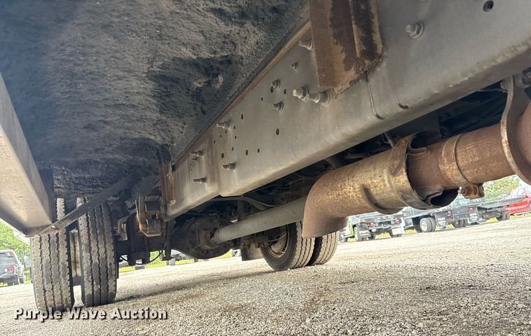 image for item EG5912 2014 International Terrastar box truck