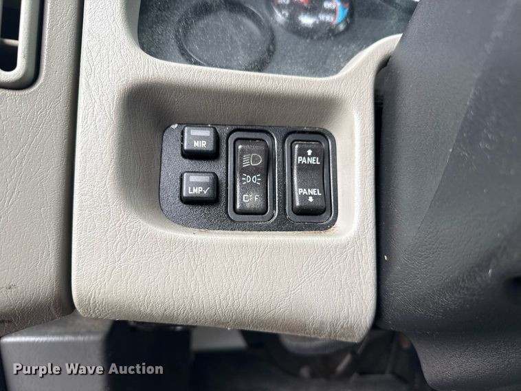 image for item EG5912 2014 International Terrastar box truck