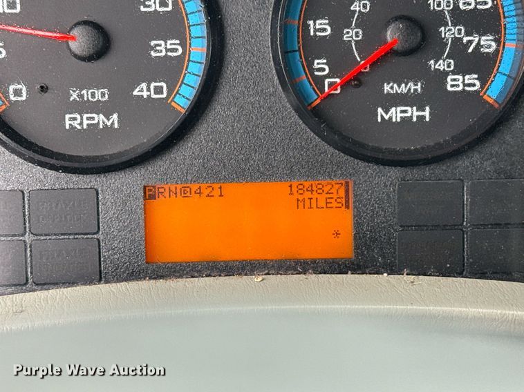 image for item EG5912 2014 International Terrastar box truck