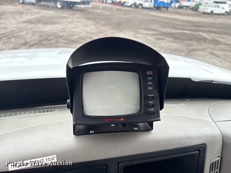 image for item EG5912 2014 International Terrastar box truck