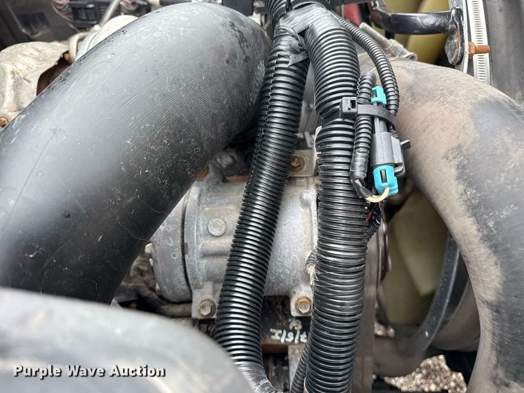 image for item EG5912 2014 International Terrastar box truck