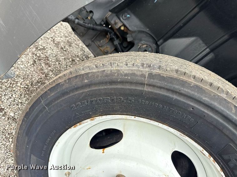 image for item EG5912 2014 International Terrastar box truck