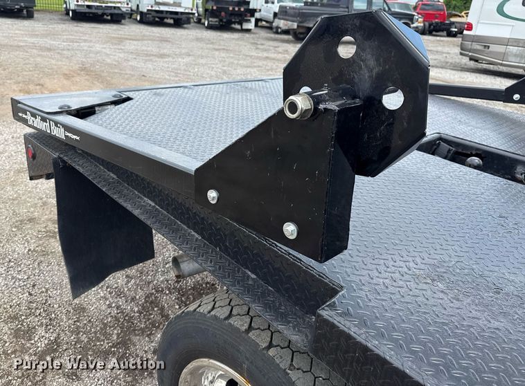 image for item EG5930 2019 Dodge Ram 5500 Crew Cab bale bed truck