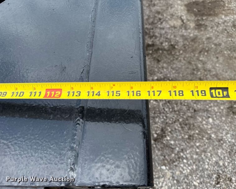 image for item EG5930 2019 Dodge Ram 5500 Crew Cab bale bed truck