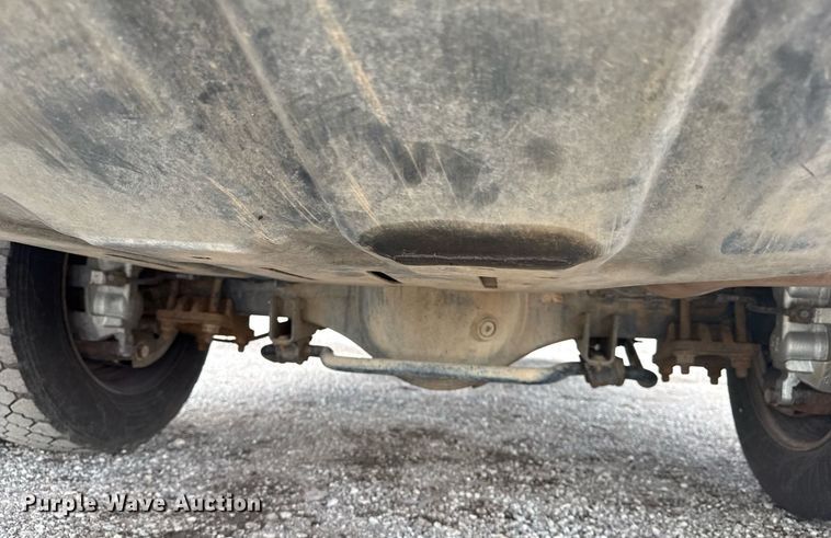 image for item EG5930 2019 Dodge Ram 5500 Crew Cab bale bed truck