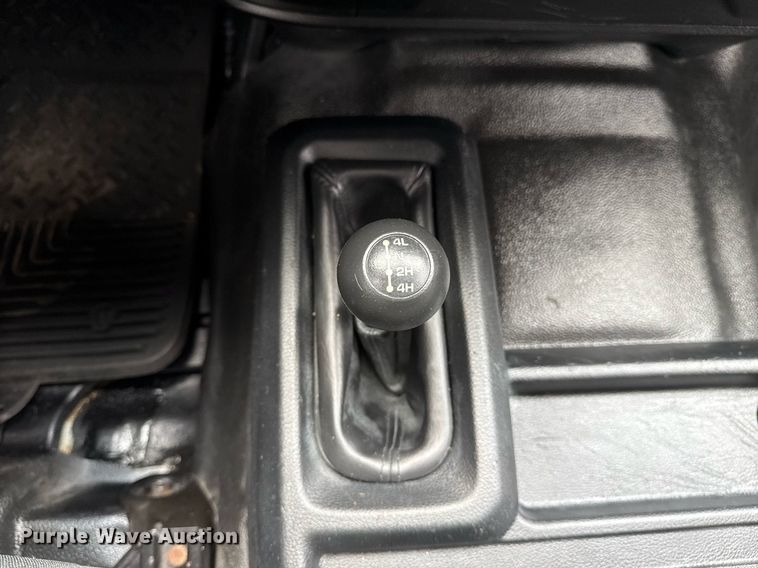 image for item EG5930 2019 Dodge Ram 5500 Crew Cab bale bed truck