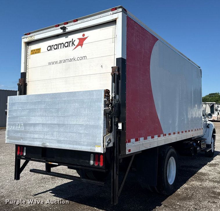 image for item EG5934 2013 Ford F650 Super Duty box truck