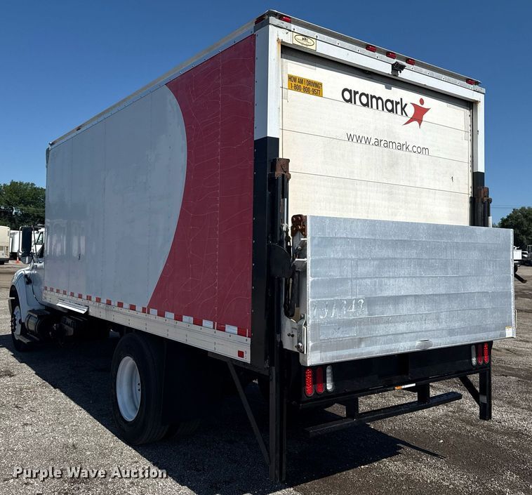 image for item EG5934 2013 Ford F650 Super Duty box truck