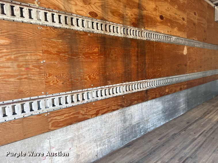 image for item EG5934 2013 Ford F650 Super Duty box truck