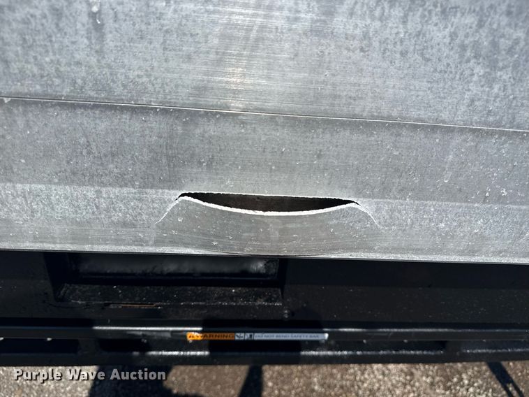 image for item EG5934 2013 Ford F650 Super Duty box truck