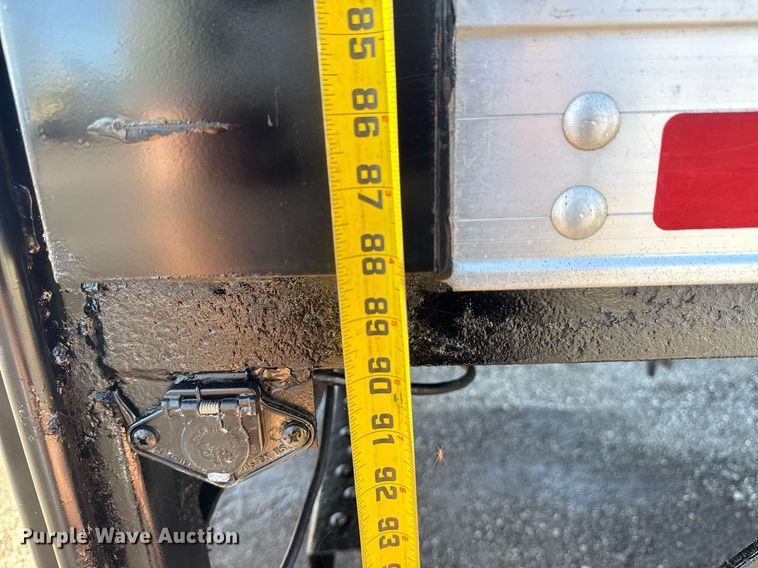 image for item EG5934 2013 Ford F650 Super Duty box truck