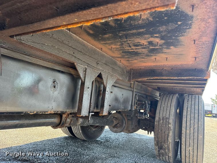 image for item EG5934 2013 Ford F650 Super Duty box truck