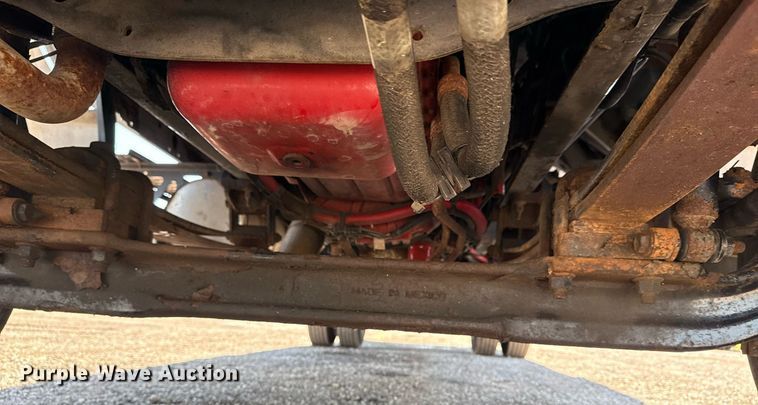 image for item EG5934 2013 Ford F650 Super Duty box truck