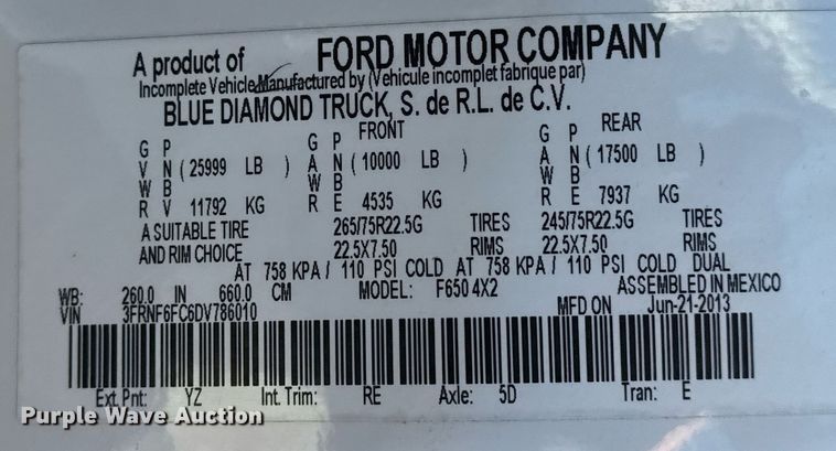 image for item EG5934 2013 Ford F650 Super Duty box truck