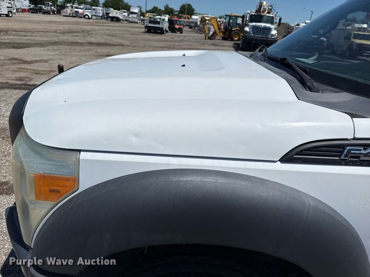 image for item EG5936 2014 Ford F450 Super Duty  Crew Cab utility / service truck