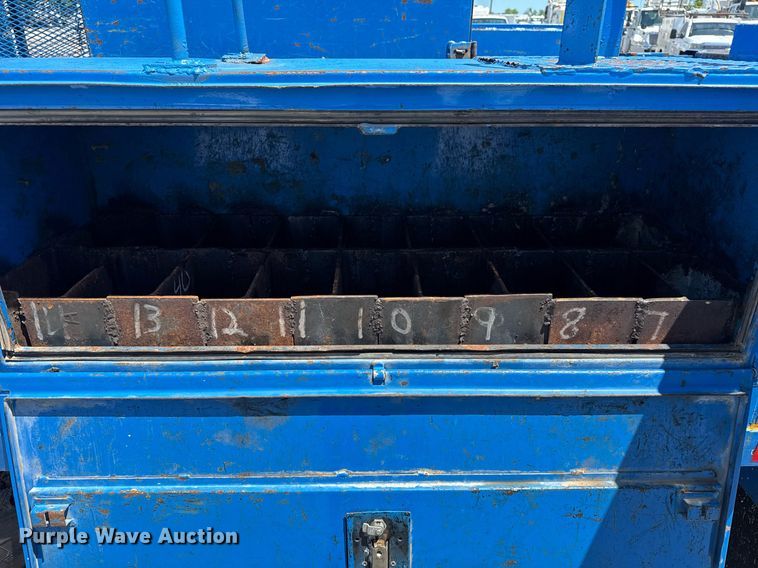 image for item EG5936 2014 Ford F450 Super Duty  Crew Cab utility / service truck